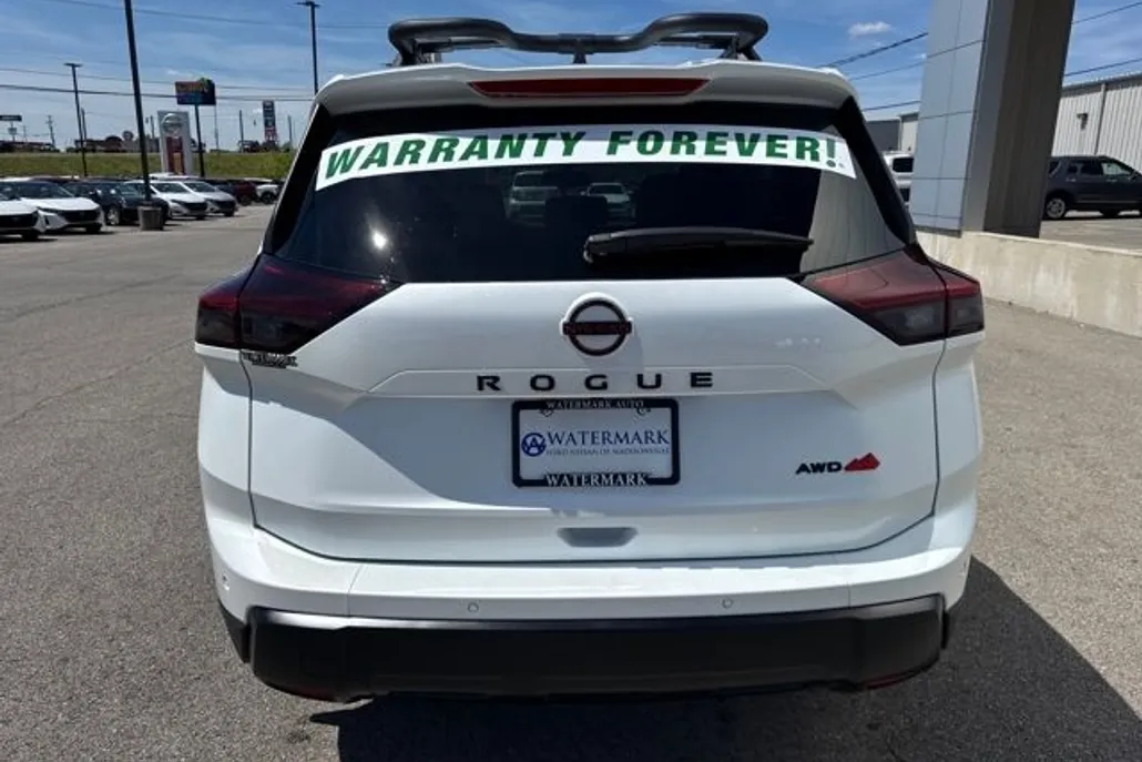 2026 Nissan Rogue SV photo 1