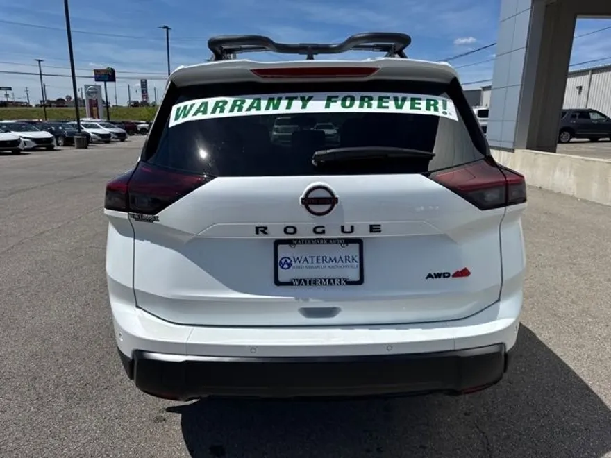2026 Nissan Rogue SV photo 1