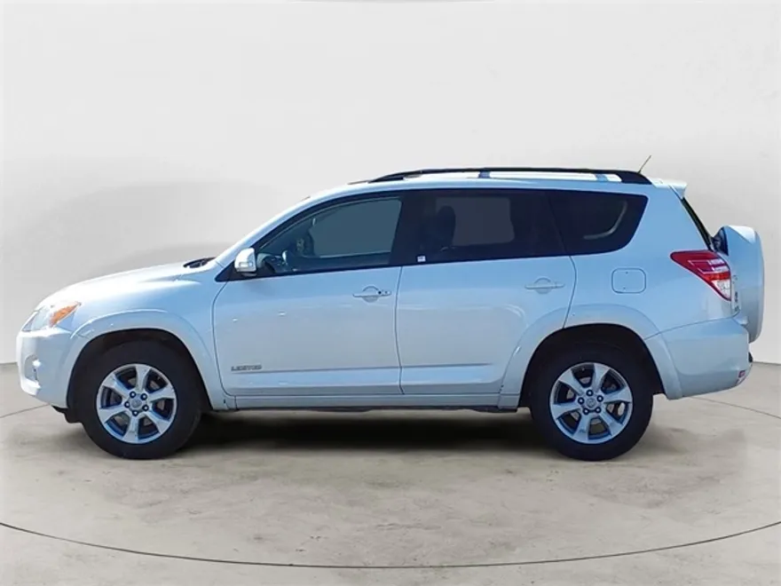 2011 Toyota RAV4 Limited photo 1