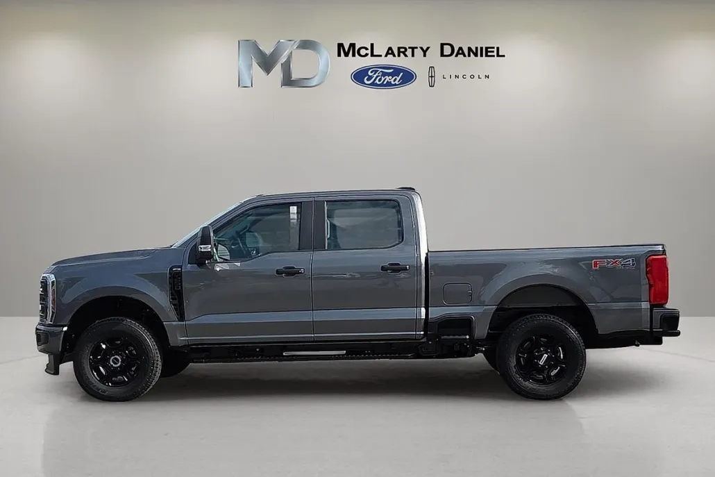 2026 Ford F-250 XL photo 1