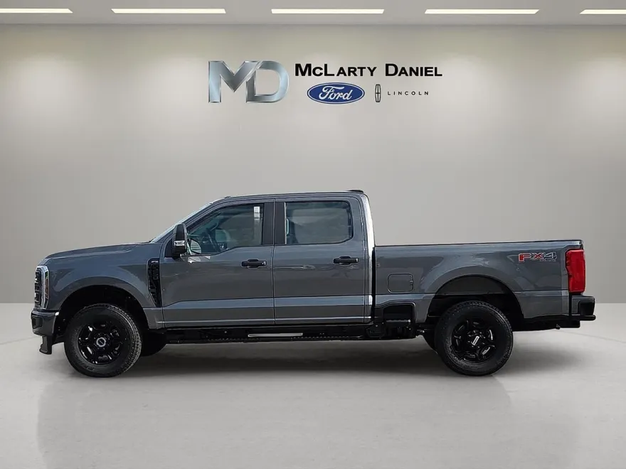 2026 Ford F-250 XL photo 1