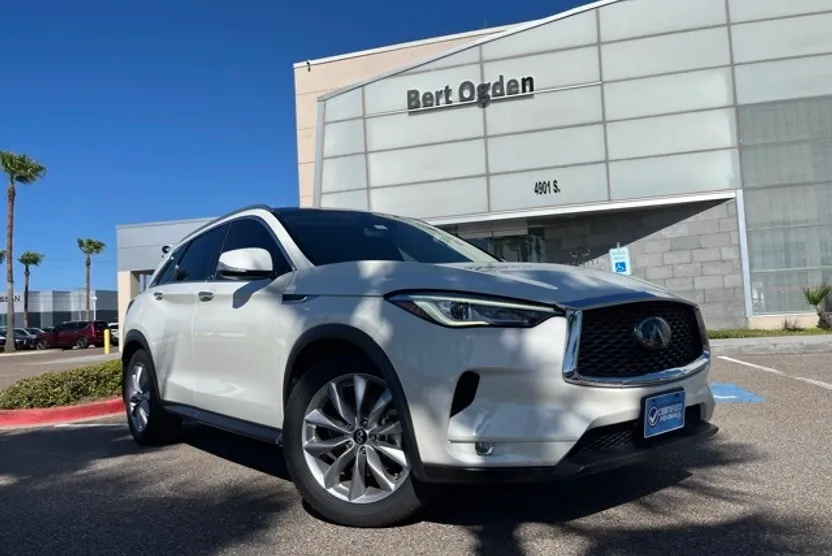 2021 Infiniti QX50 Luxe photo 1