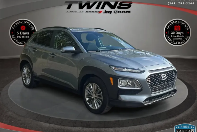 2020 Hyundai Kona SEL photo 1