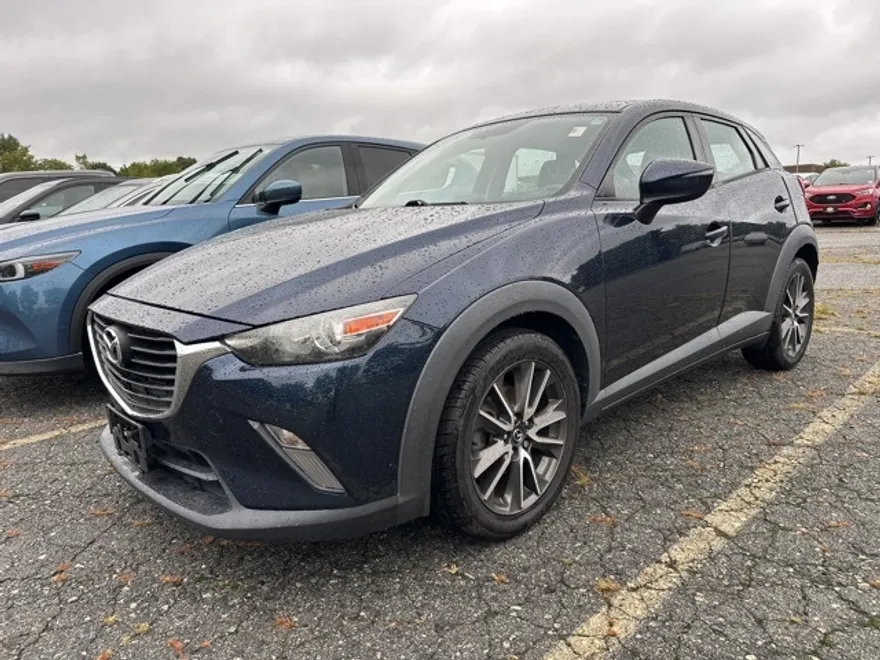 2017 Mazda CX-3 Touring photo 1