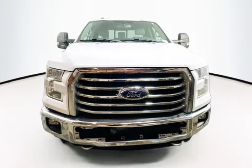 2016 Ford F-150 XLT photo 2