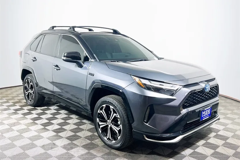 2023 Toyota RAV4 Prime XSE photo 1