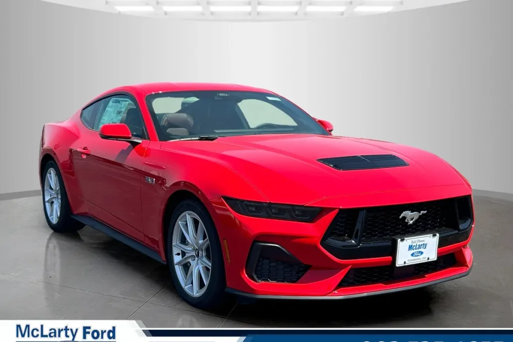 2025 Ford Mustang GT Premium photo 1