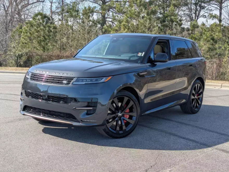 2025 Land Rover Range Rover Sport SE photo 1
