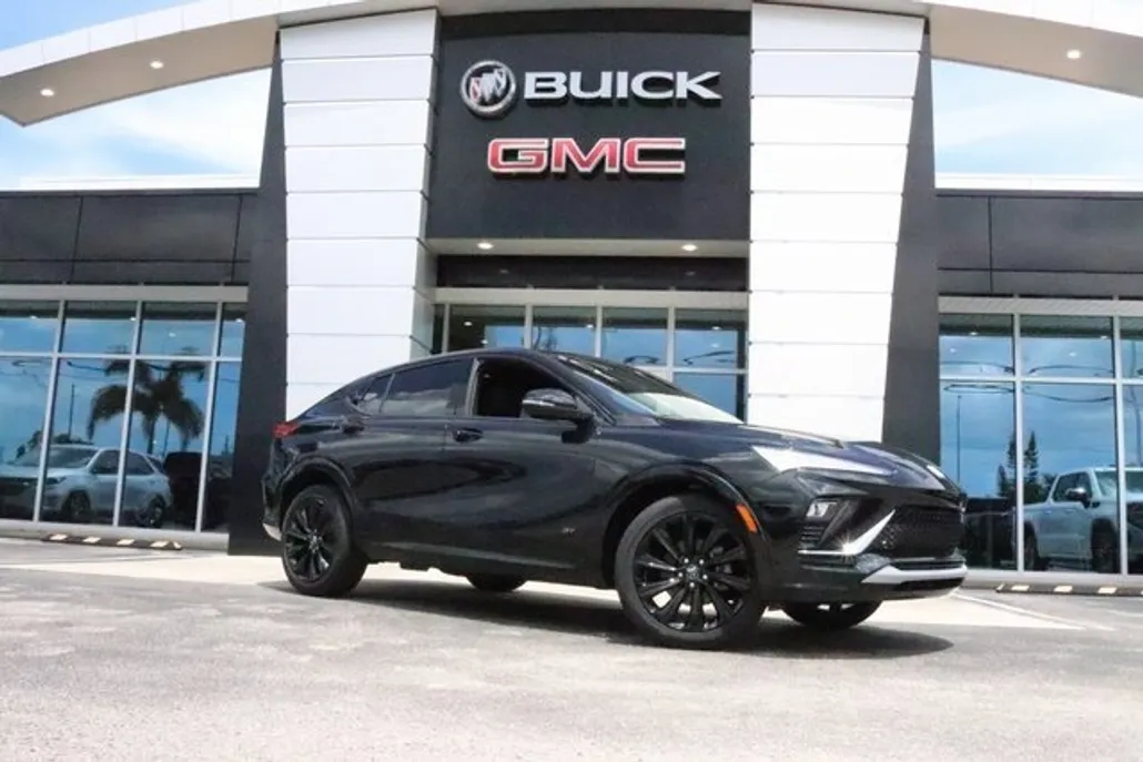 2025 Buick Envista ST photo 1