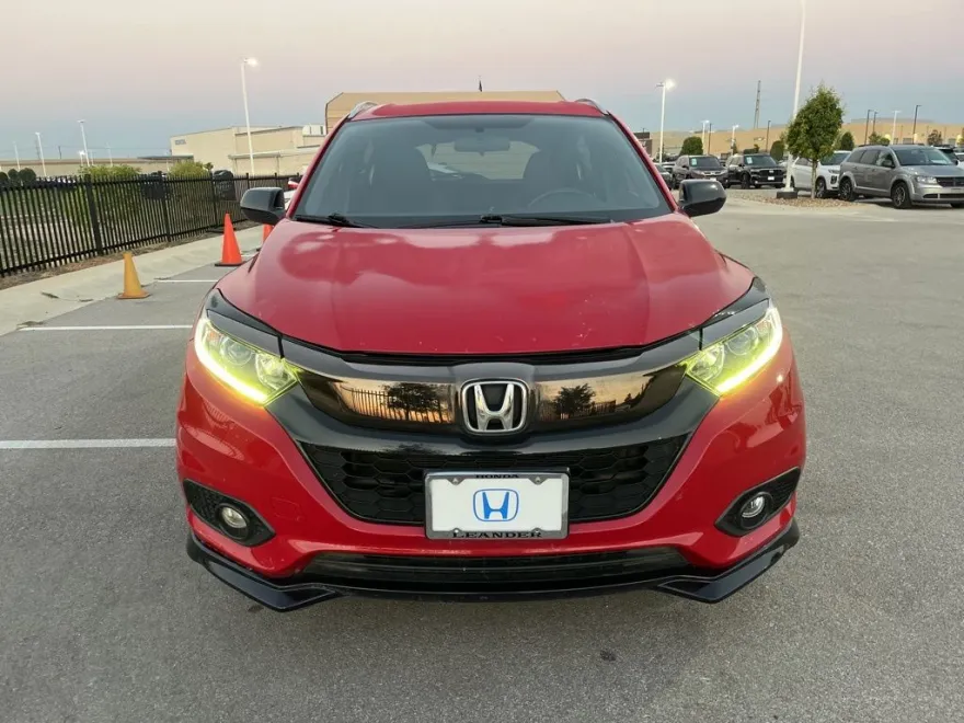 2022 Honda HR-V Sport photo 1
