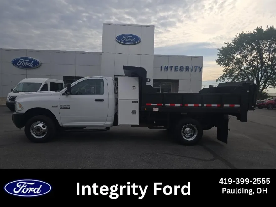 2015 Ram 3500 Tradesman photo 1