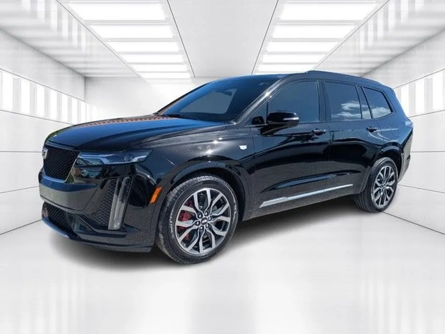 2023 Cadillac XT6 Sport photo 1