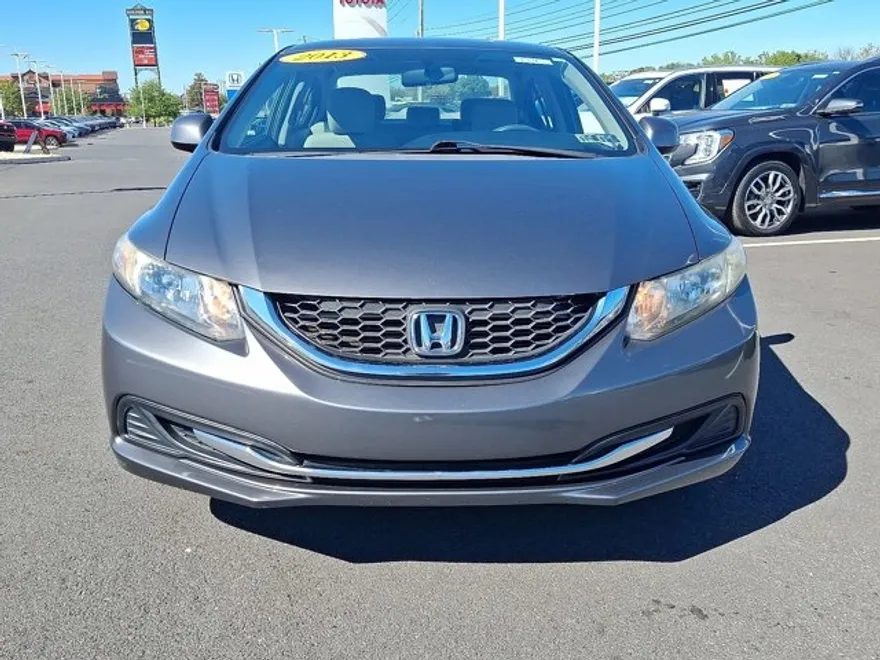 2013 Honda Civic LX photo 1