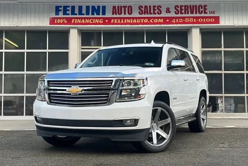 2016 Chevrolet Tahoe LTZ photo 1