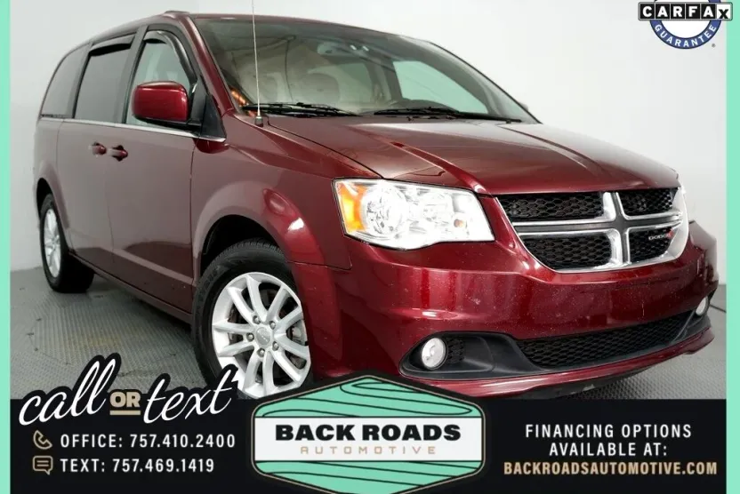 2019 Dodge Grand Caravan SXT photo 1