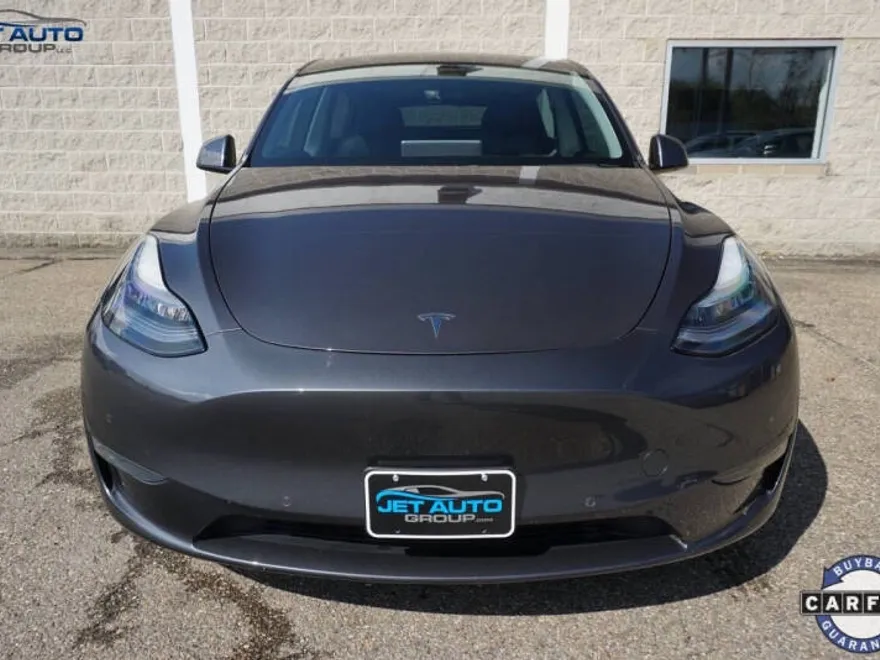 2020 Tesla Model Y Performance photo 1