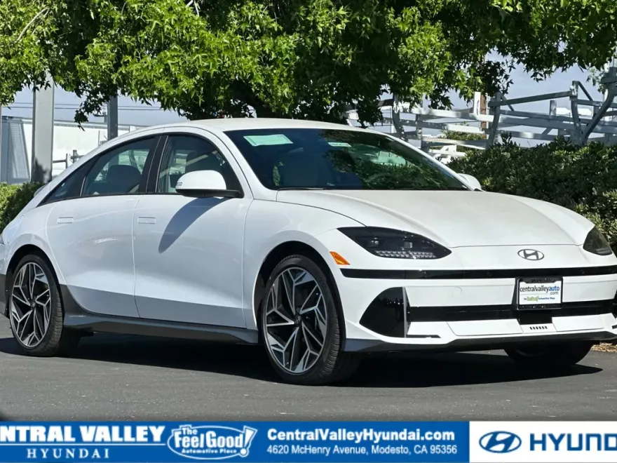 2025 Hyundai Ioniq 6 SEL photo 1