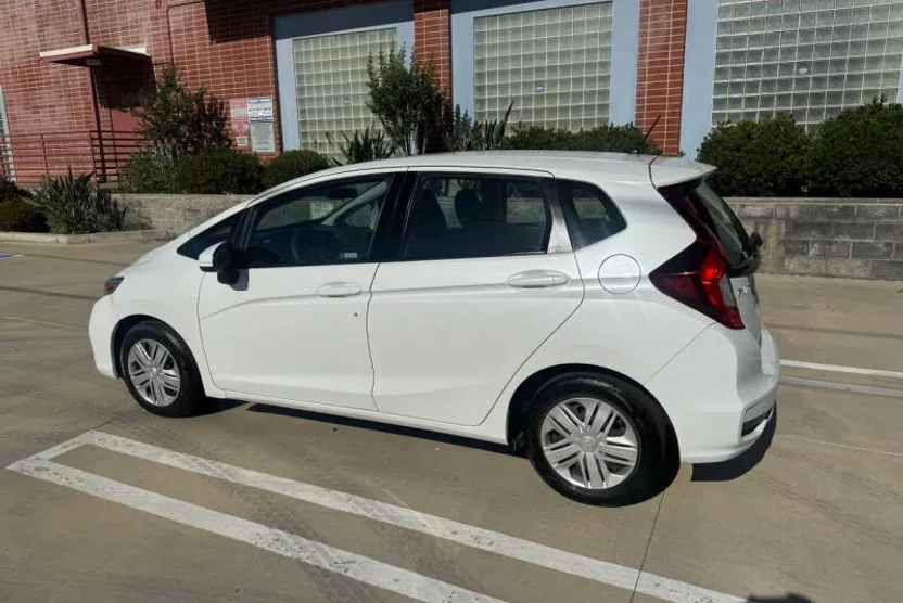 2019 Honda Fit LX photo 1