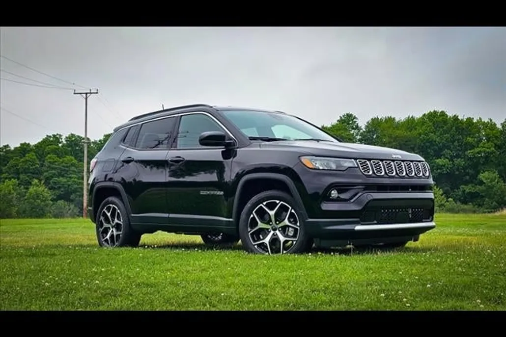 2025 Jeep Compass Limited photo 1