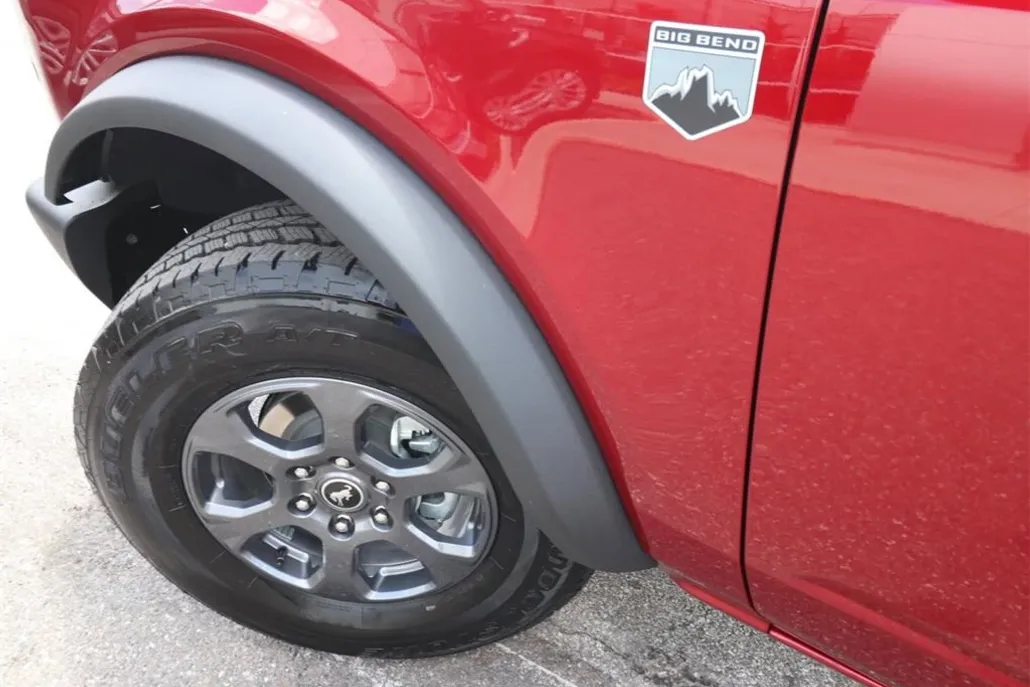 2025 Ford Bronco Big Bend photo 1