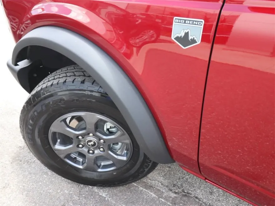 2025 Ford Bronco Big Bend photo 1
