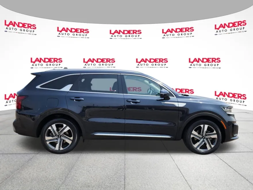 2022 Kia Sorento Plug-In Hybrid SX photo 1