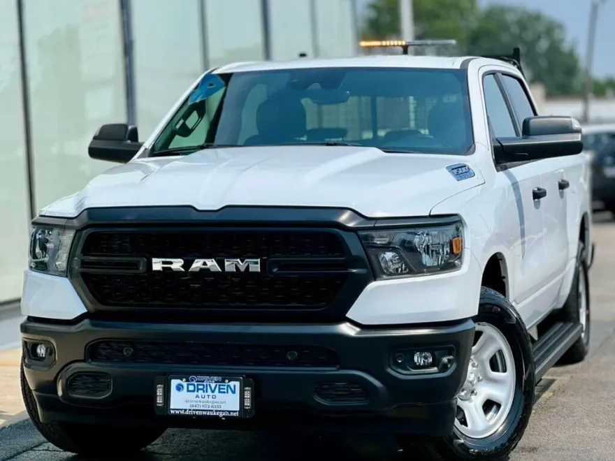 2024 Ram 1500 Tradesman photo 1