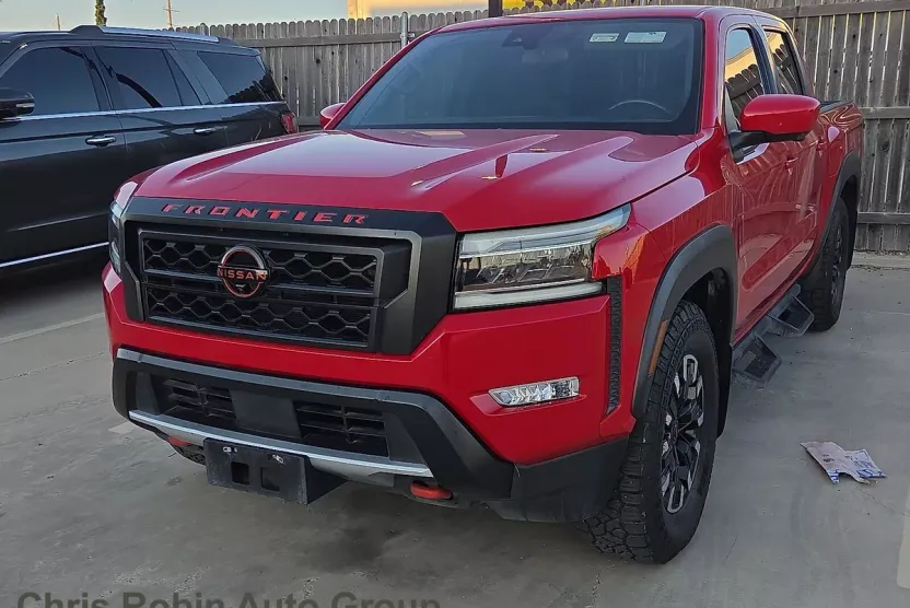 2022 Nissan Frontier PRO-X photo 1