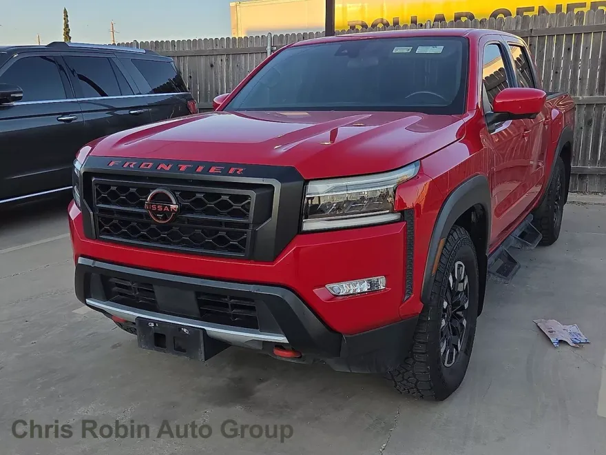 2022 Nissan Frontier PRO-X photo 1