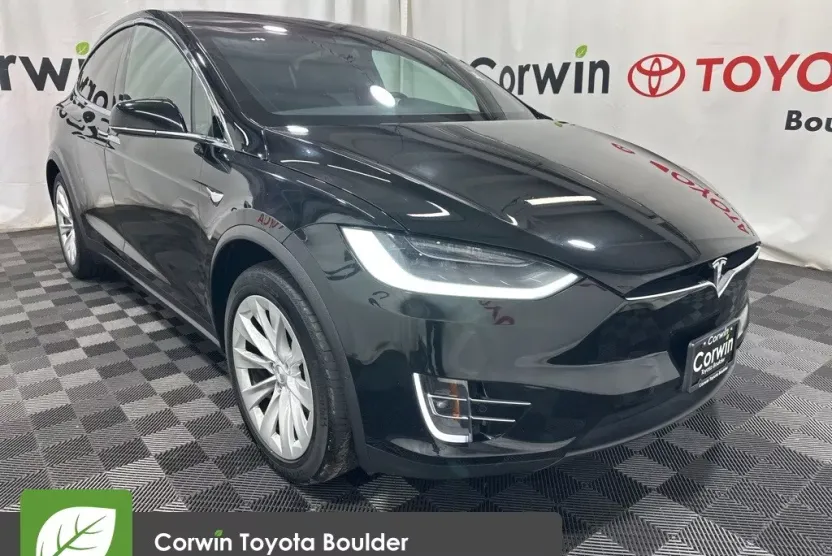 2018 Tesla Model X 75D photo 1