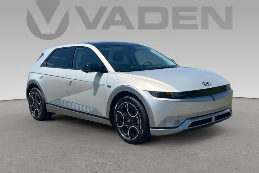 2024 Hyundai Ioniq 5 photo 1