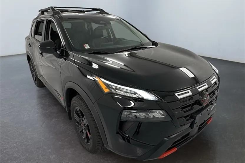 2026 Nissan Rogue SV photo 1