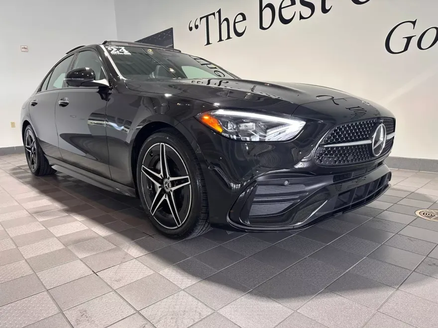 2024 Mercedes Benz C 300 4MATIC AMG photo 1