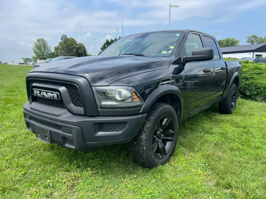 2024 Ram 1500 Classic Warlock photo 1