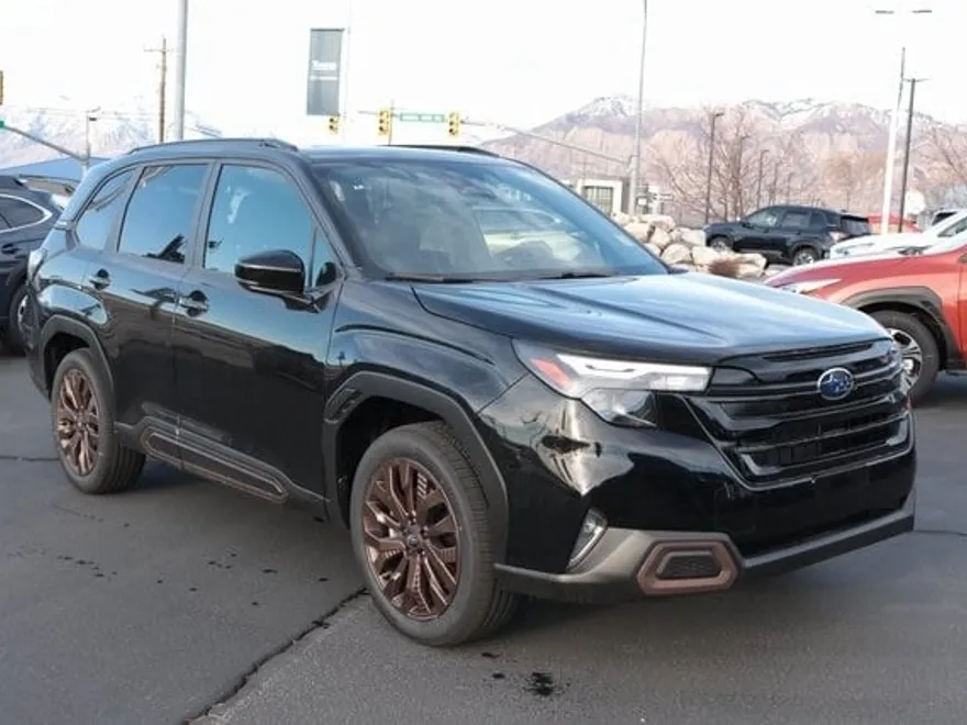 2025 Subaru Forester Sport photo 1