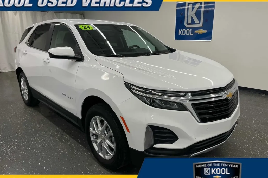 2024 Chevrolet Equinox LT photo 1