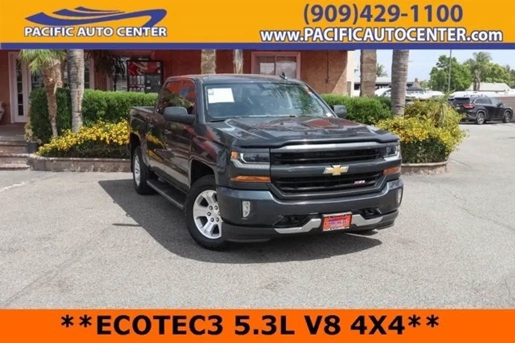 2018 Chevrolet Silverado 1500 LT photo 1