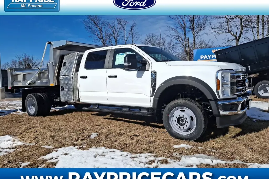 2024 Ford F-550 XL photo 1
