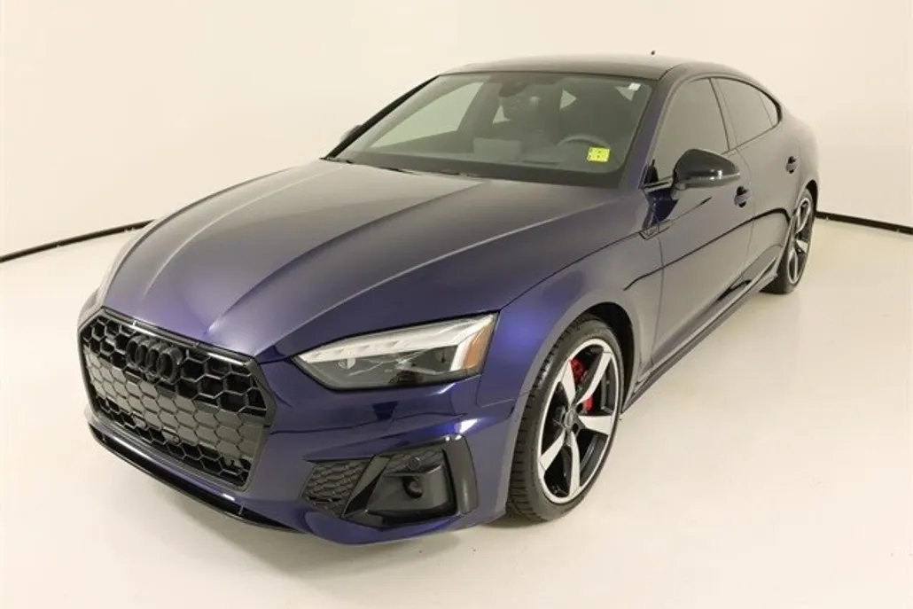 2024 Audi A5 45 S line Prestige photo 1