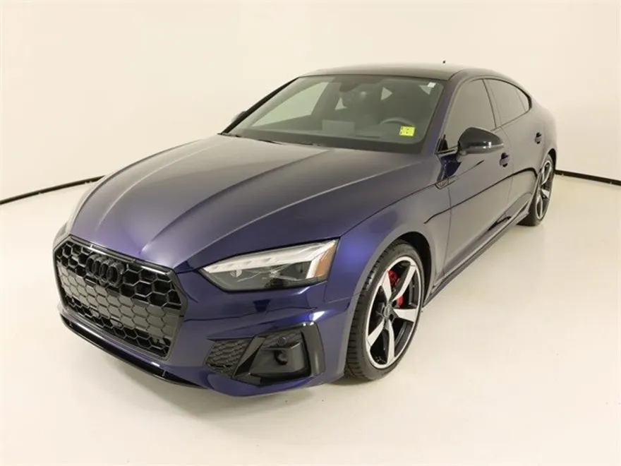 2024 Audi A5 45 S line Prestige photo 1