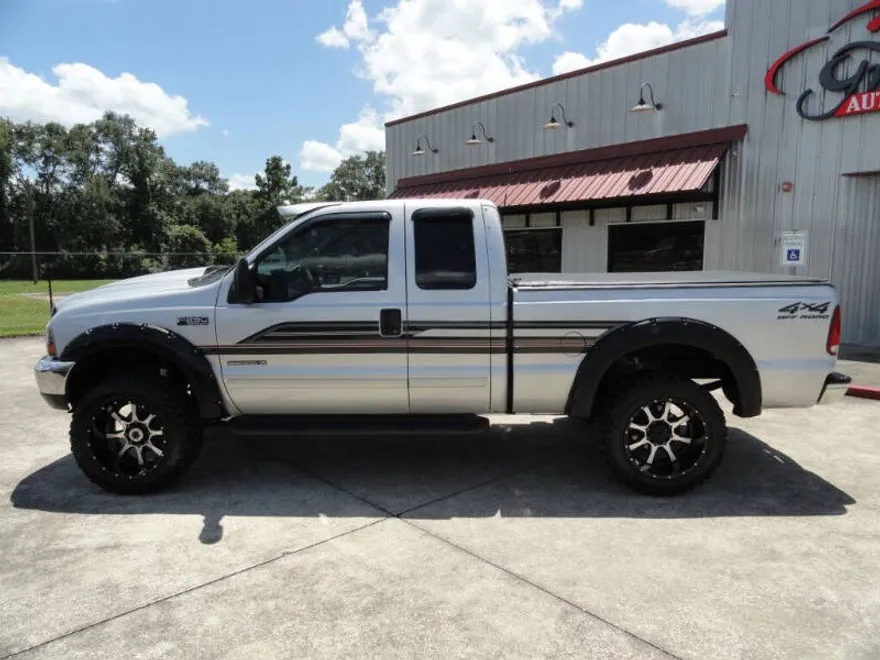 2001 Ford F-250 photo 1