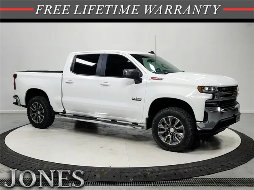 2021 Chevrolet Silverado 1500 LT photo 1