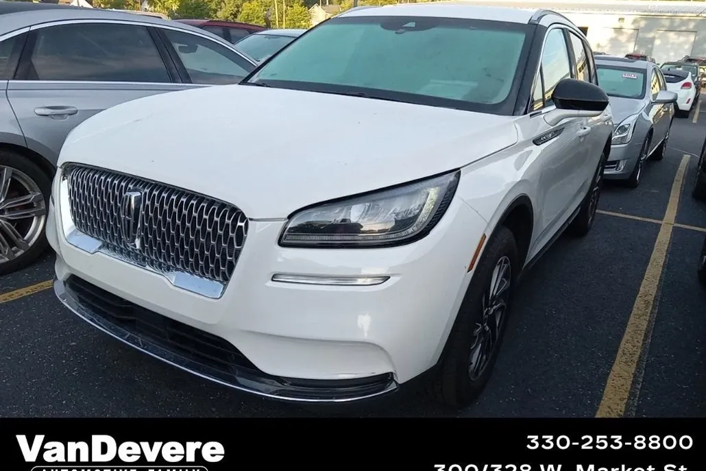 2022 Lincoln Corsair Standard photo 1