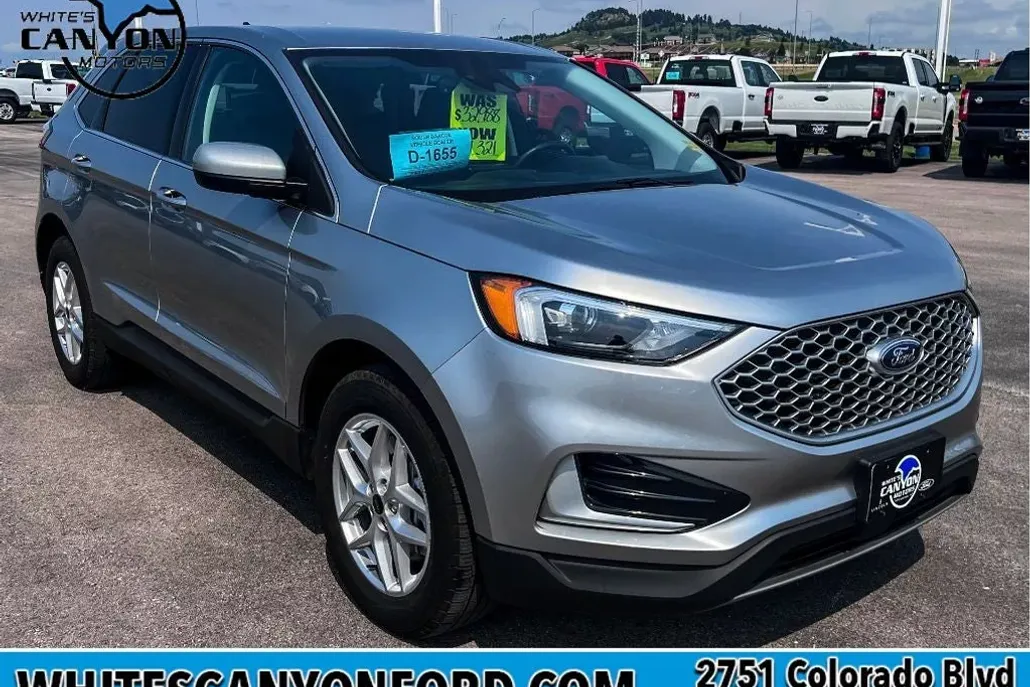 2024 Ford Edge SEL photo 1