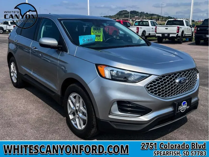 2024 Ford Edge SEL photo 1