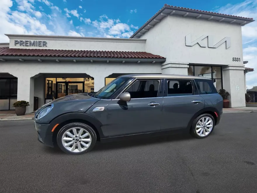 2017 Mini Cooper Base S photo 1