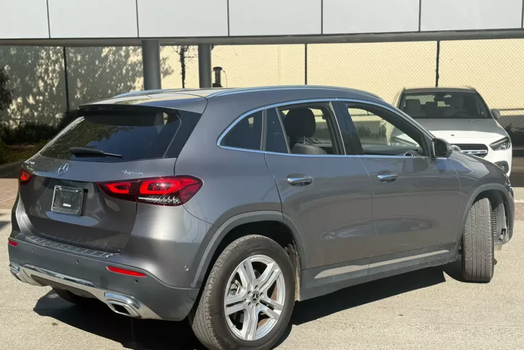 2023 Mercedes Benz GLA 250 4MATIC photo 1