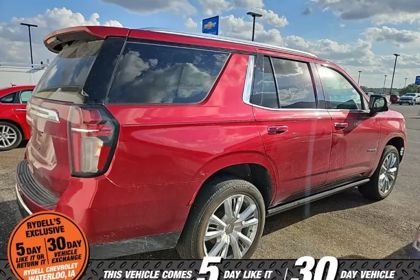 2021 Chevrolet Tahoe High Country photo 1