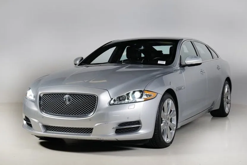2013 Jaguar XJ XJL Portfolio photo 1
