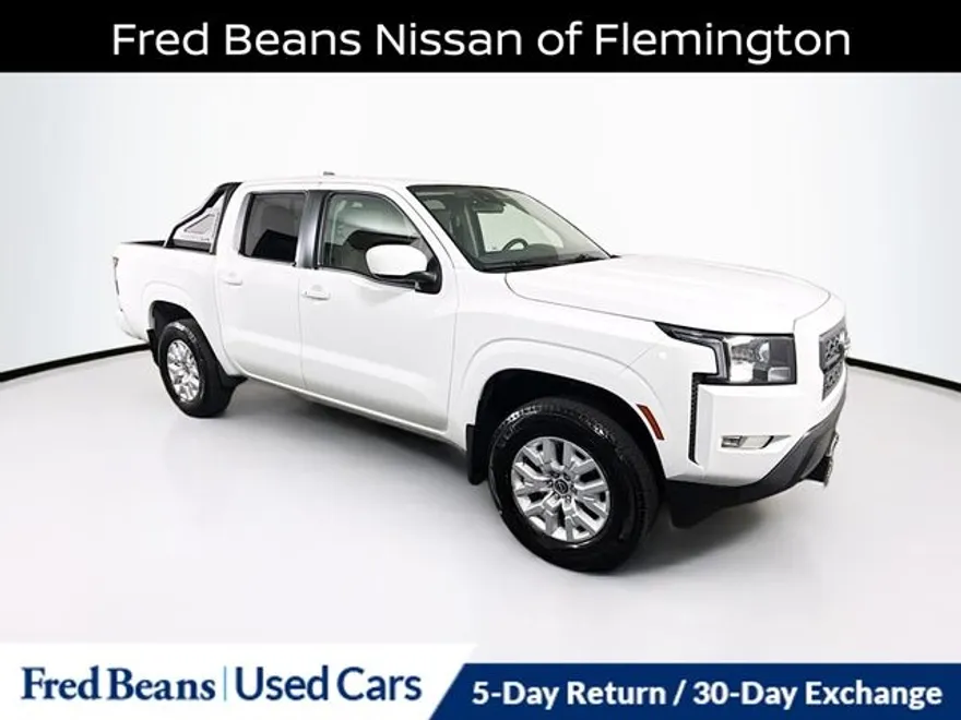 2024 Nissan Frontier SV photo 1